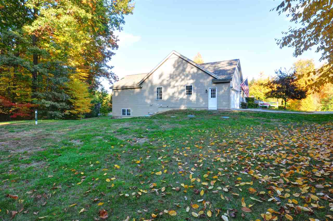 19 Maplevale Road East Kingston, NH 03827 - Photo 5 of 31