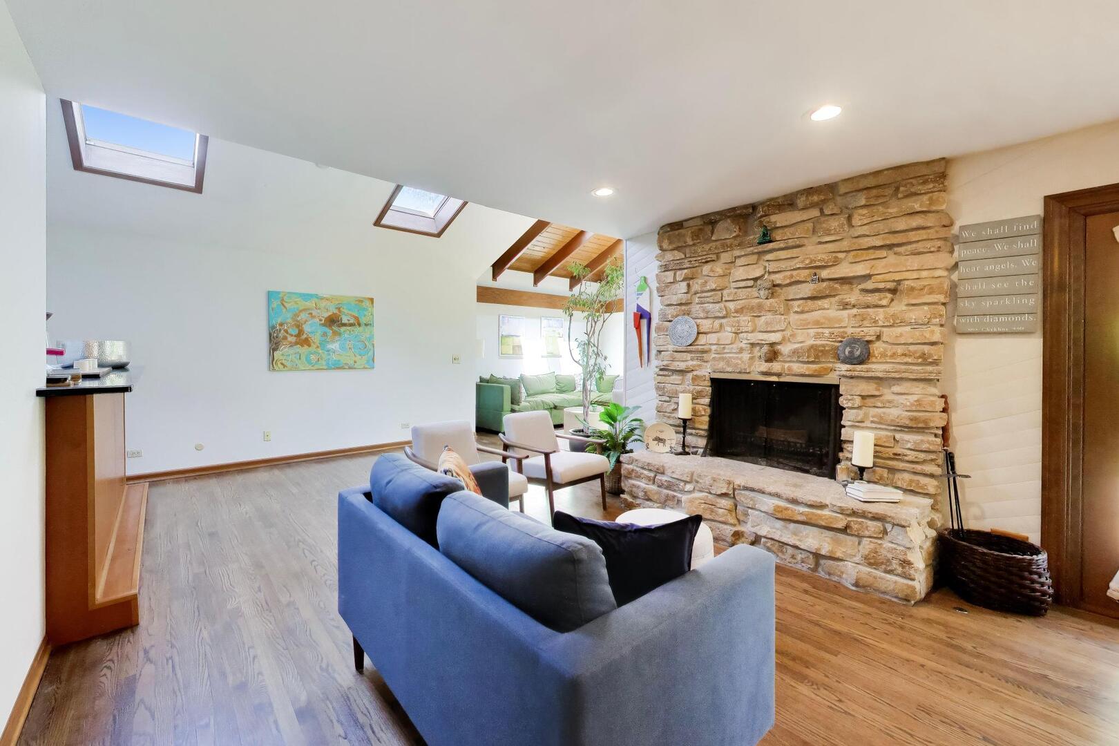 1109 Shermer Road Glenview, IL 60025 - Photo 18 of 58 Gallery Image 18