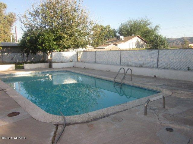 137 East Carter Road Phoenix, AZ 85042 - Photo 22 of 25 Pool 2