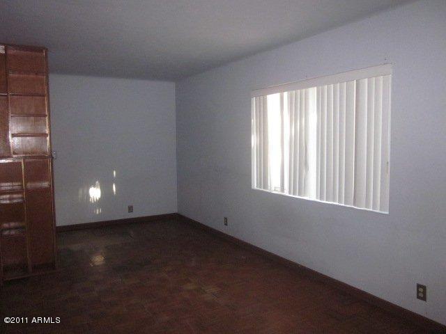 137 East Carter Road Phoenix, AZ 85042 - Photo 24 of 25 Guest House