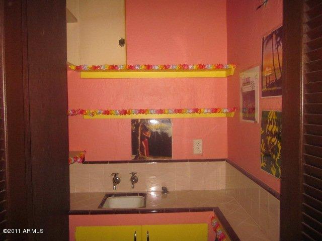 137 East Carter Road Phoenix, AZ 85042 - Photo 9 of 25 Other