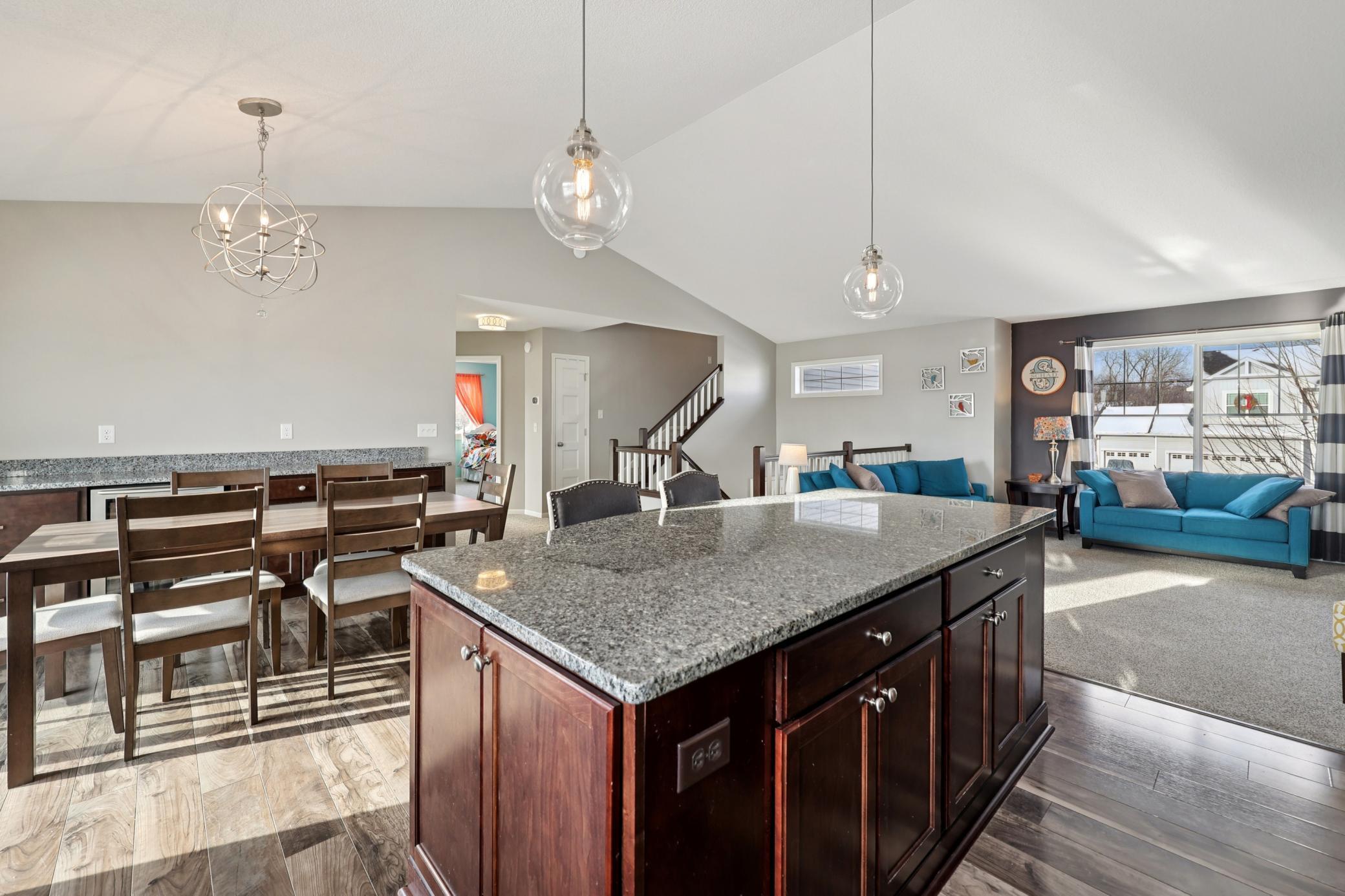 5357 Credit River Road Southeast Prior Lake, MN 55372 - Photo 12 of 57