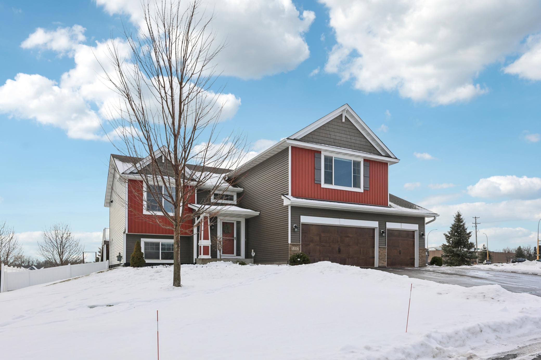 5357 Credit River Road Southeast Prior Lake, MN 55372 - Photo 2 of 57