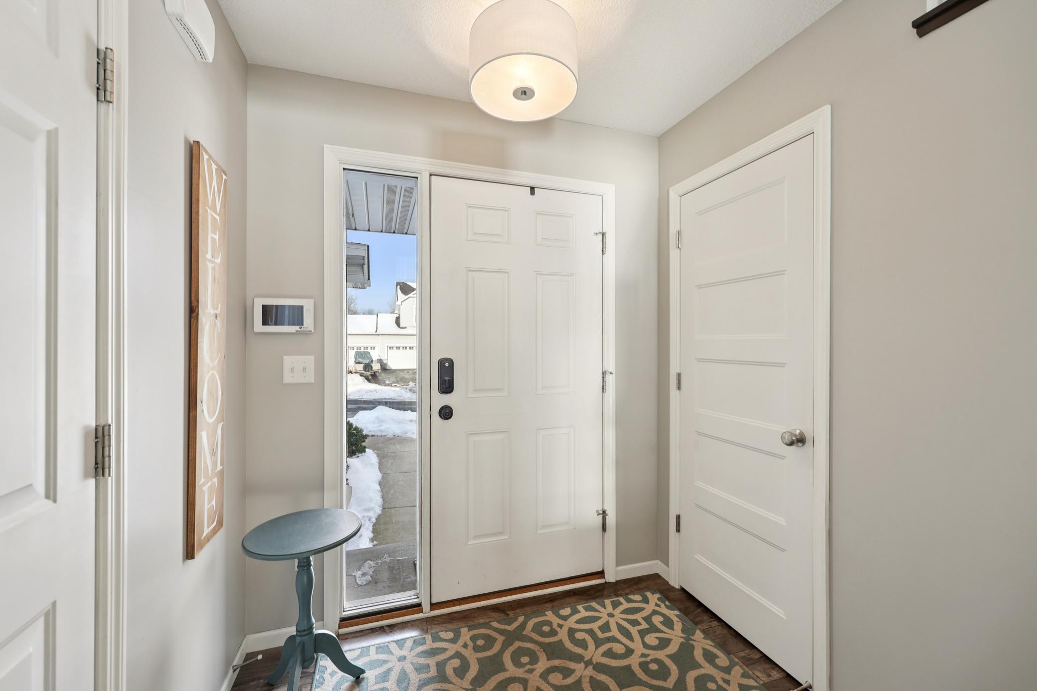 5357 Credit River Road Southeast Prior Lake, MN 55372 - Photo 6 of 57