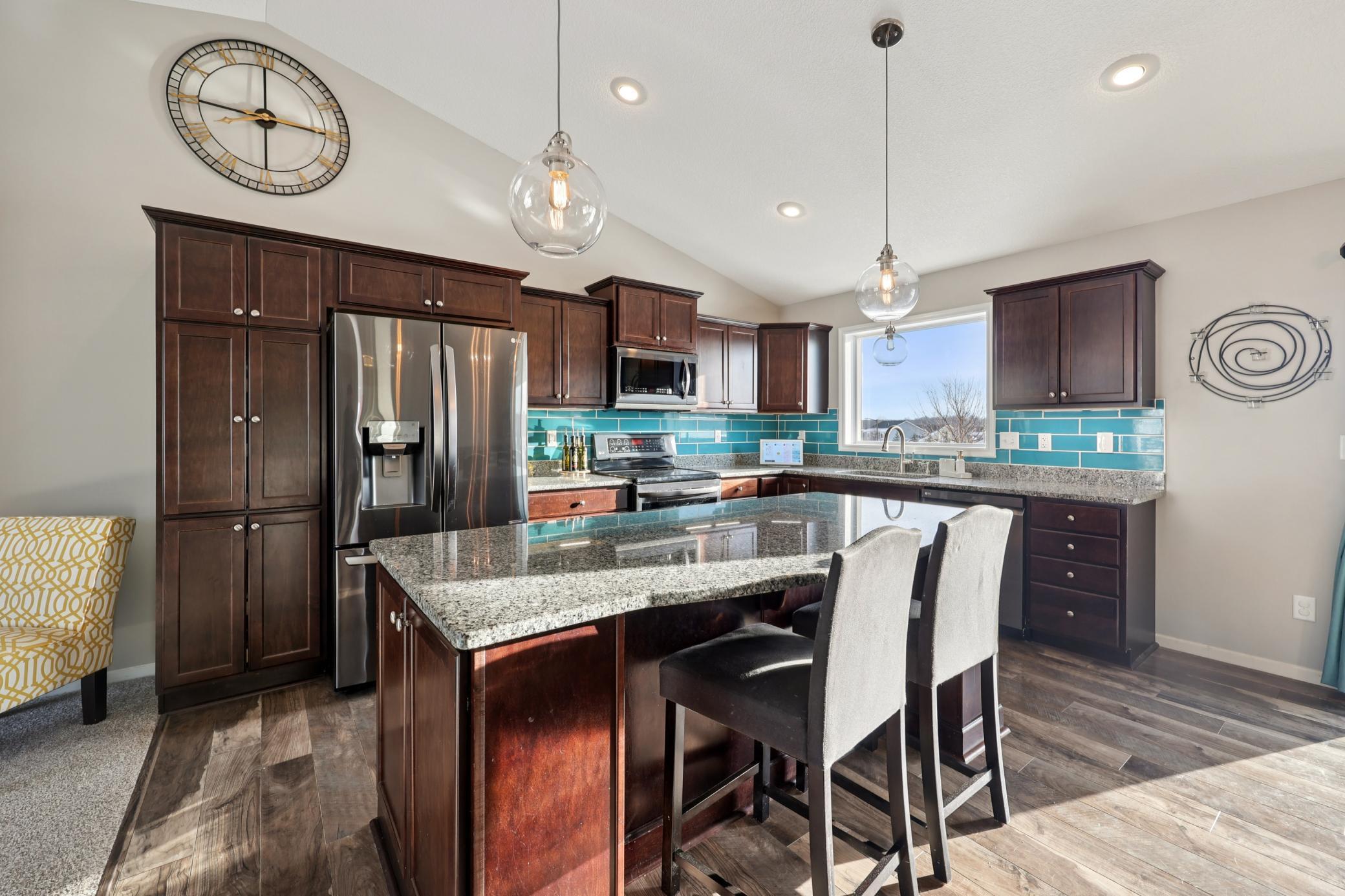 5357 Credit River Road Southeast Prior Lake, MN 55372 - Photo 10 of 57