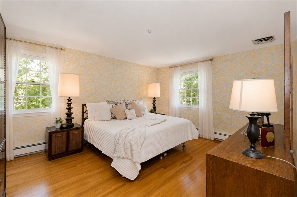 87 Hancock Road Needham, MA 02492 - Photo 17 of 37