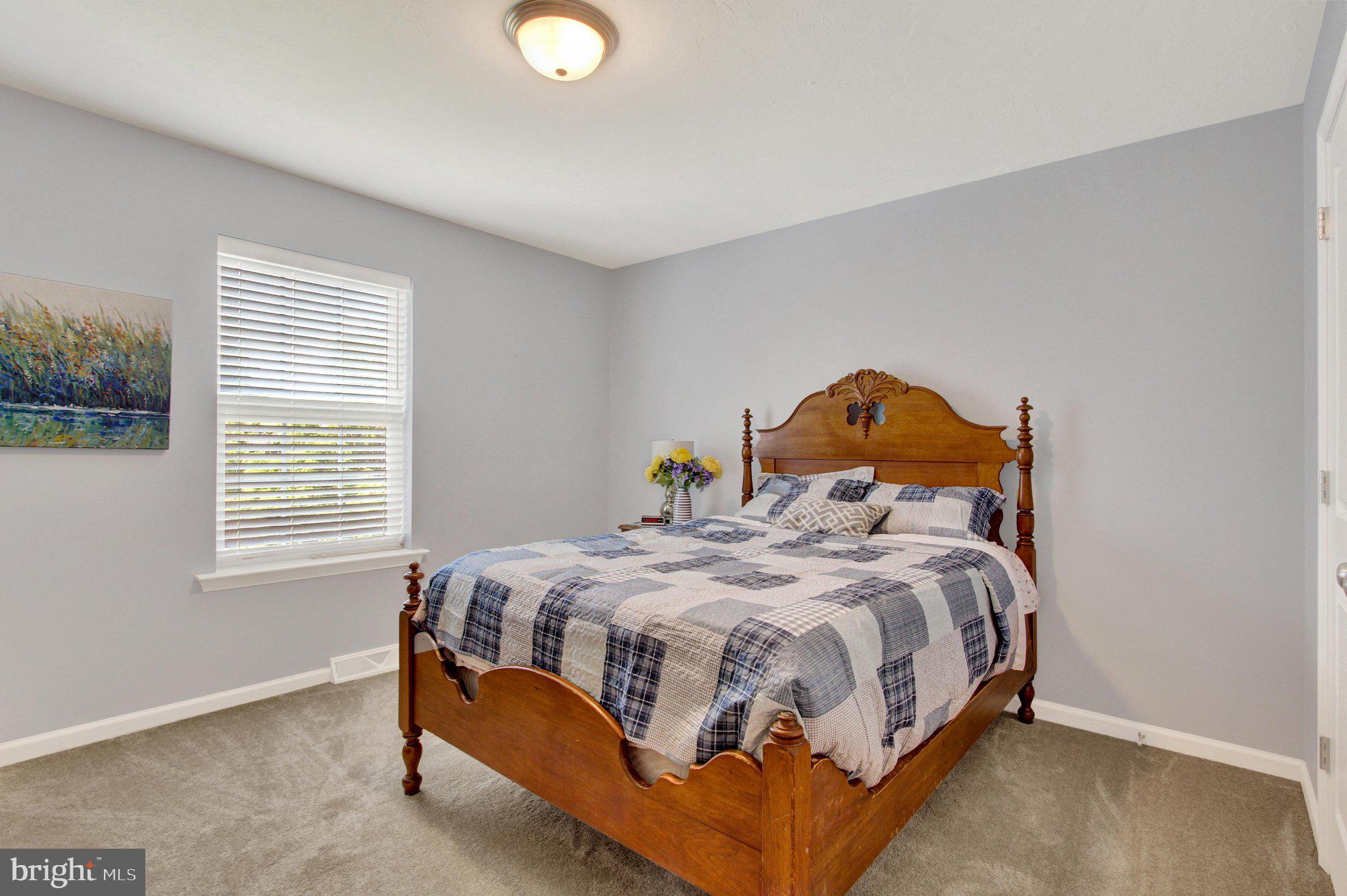 880 Ripple Drive Hanover, PA 17331 - Photo 21 of 32