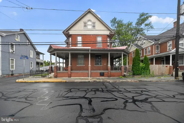 $182,500 | 207 North Catherine Street, Middletown, PA 17057