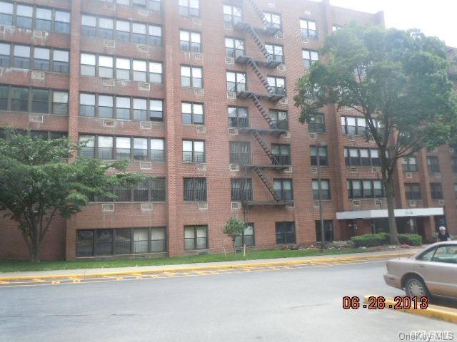 75-36 Bell Boulevard, Unit 5F Queens, NY 11364 - Photo 1 of 1