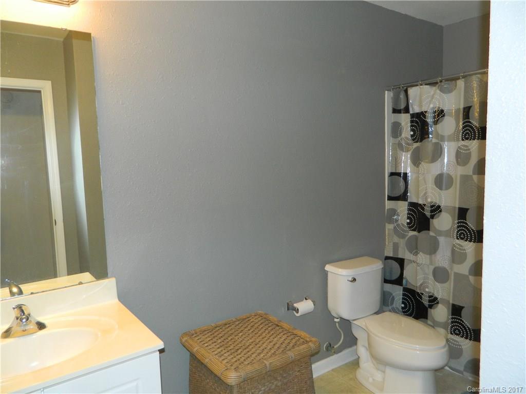 2232 Gooseberry Road Charlotte, NC 28208 - Photo 11 of 13