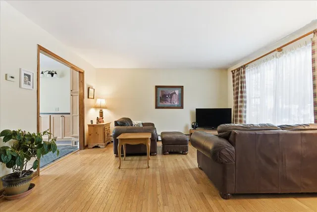 $299,900 | 1011 Western Avenue, Hampden, ME 04444