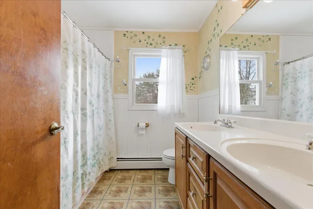 $299,900 | 1011 Western Avenue, Hampden, ME 04444