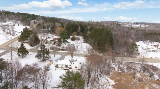 $299,900 | 1011 Western Avenue, Hampden, ME 04444