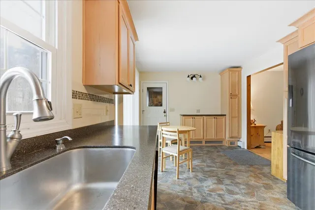 $299,900 | 1011 Western Avenue, Hampden, ME 04444