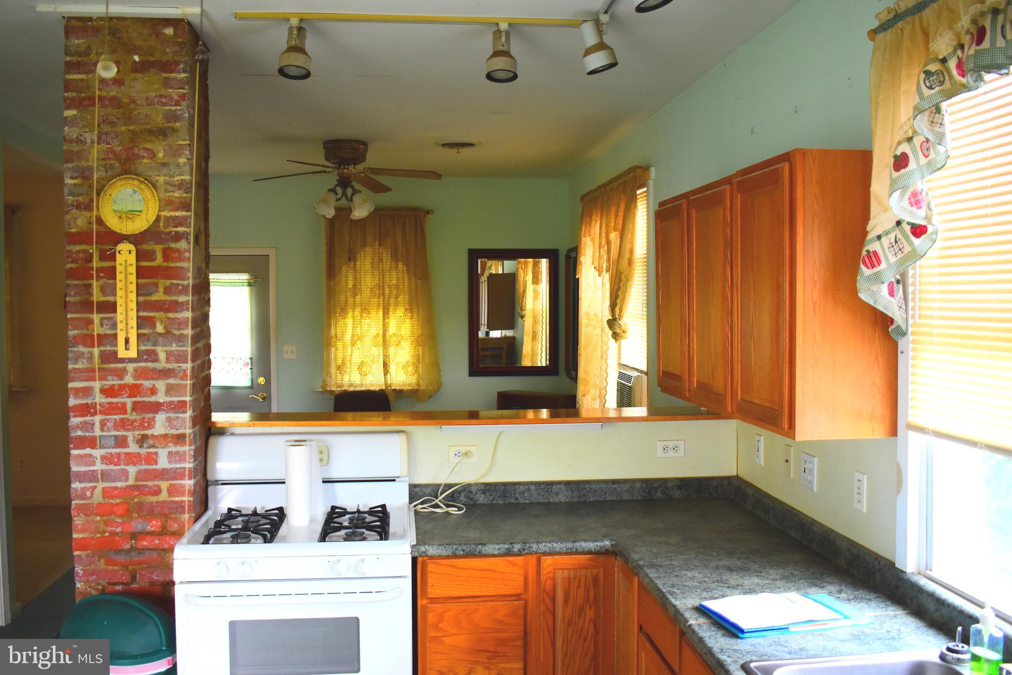 1539 Perryman Road Aberdeen, MD 21001 - Photo 3 of 19