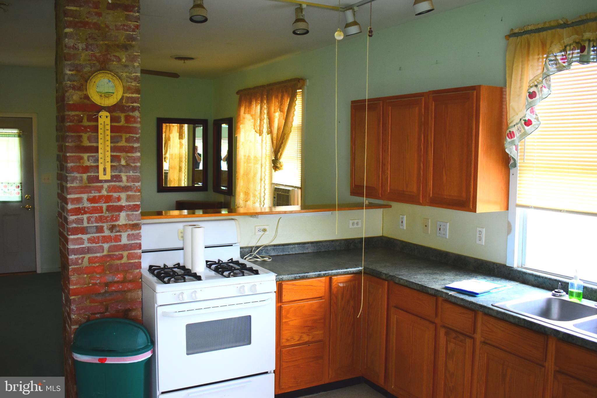 1539 Perryman Road Aberdeen, MD 21001 - Photo 4 of 19