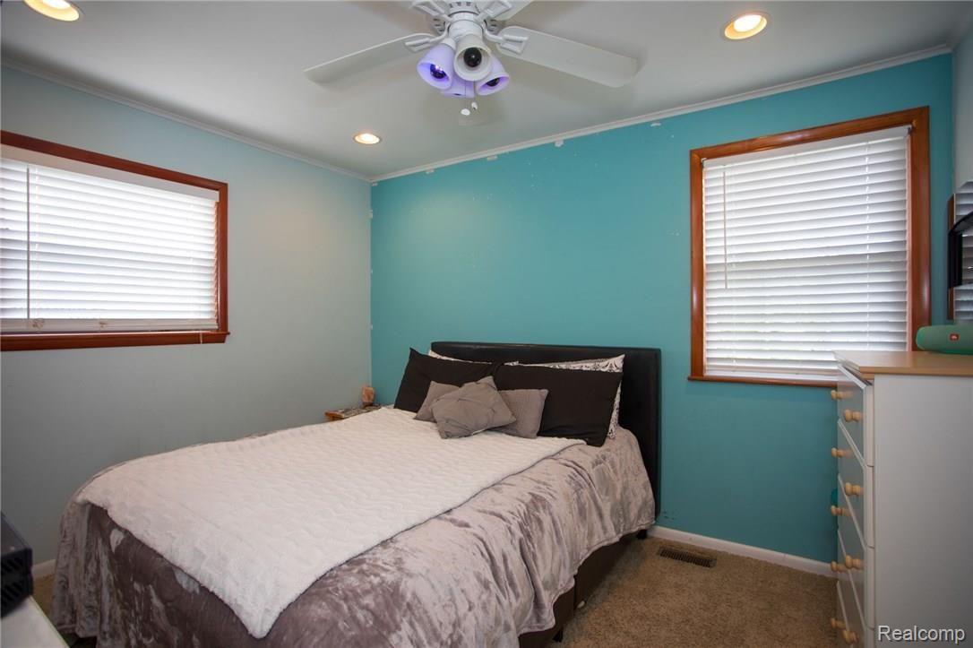 5898 Cullen Road Fenton, MI 48430 - Photo 28 of 43 5859-Cullen-0020.jpg