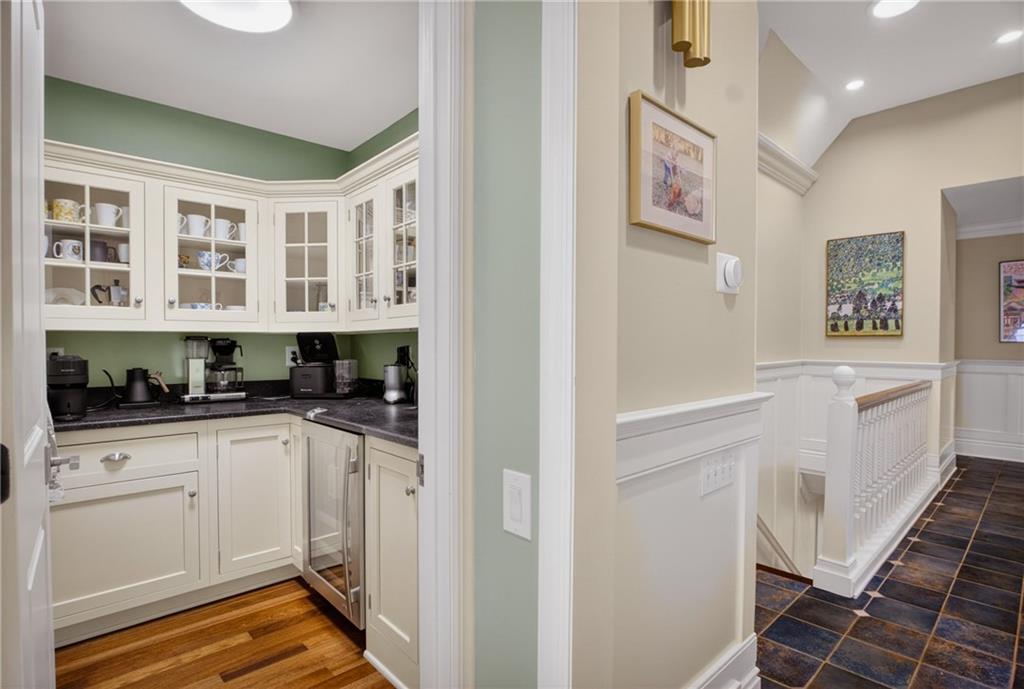 507 Farndale Road Pittsburgh, PA 15215 - Photo 18 of 49 Gallery Image 18