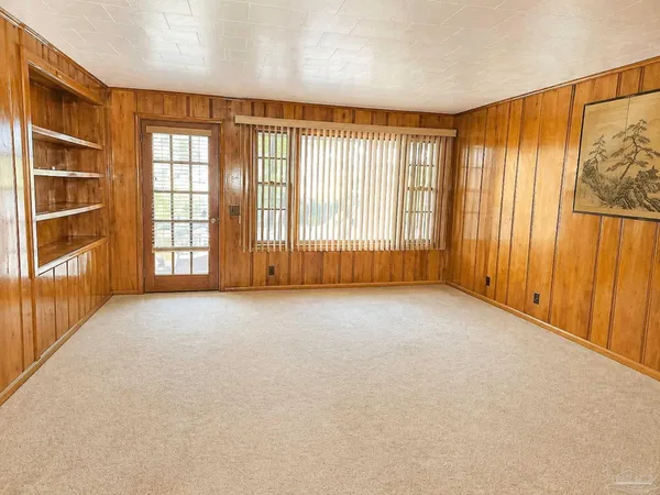 $300,000 | 2960 Hwy 4 A Century, Century, FL 32535