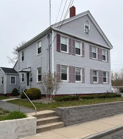 $2,300 | 20-22 Emerson Street, Unit 20, Stoneham, MA 02180