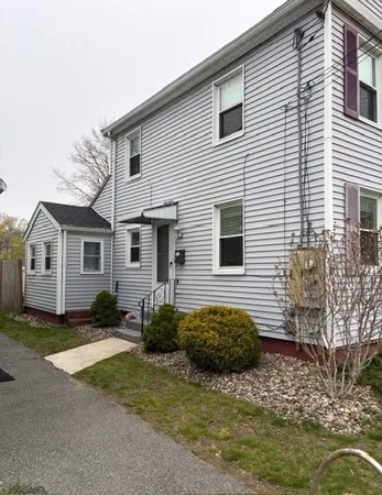 $2,300 | 20-22 Emerson Street, Unit 20, Stoneham, MA 02180