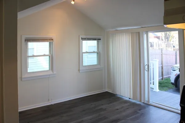 $2,300 | 20-22 Emerson Street, Unit 20, Stoneham, MA 02180