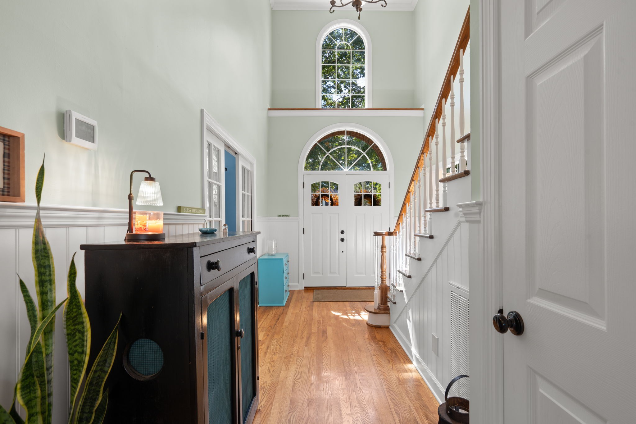 8038 Rosemere Way Chattanooga, TN 37421 - Photo 6 of 44 Gallery Image 6