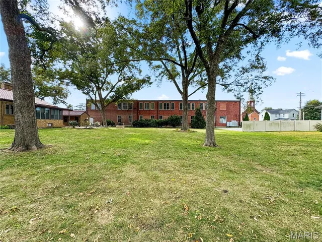 $250,000 | 13 North Jackson Street, Millstadt, IL 62260