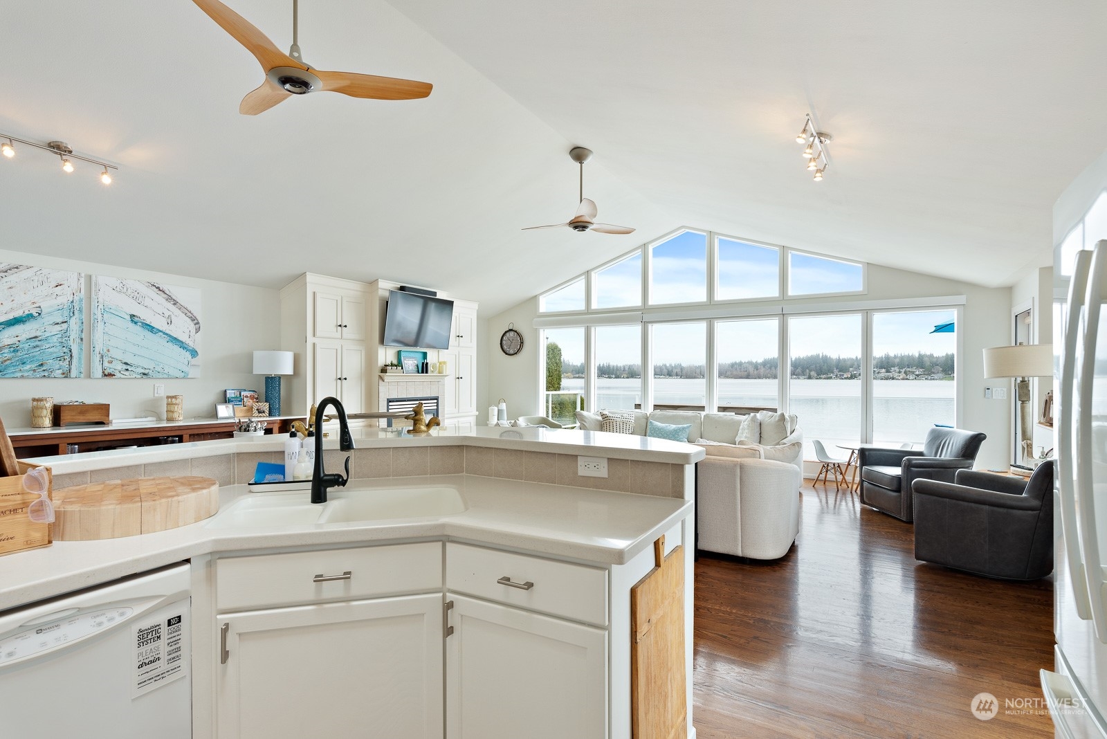 15915 Peninsula Road Stanwood, WA 98292 - Photo 24 of 40 Gallery Image 24