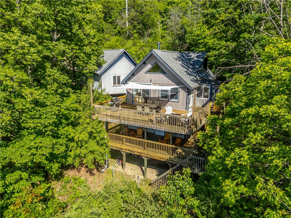198 East Lake Road Middlesex, NY 14544 - Photo 5 of 50 SPECTACULAR LAKE HOME IN A NATURE PARADISE