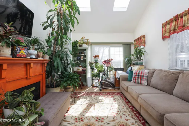 $499,900 | 106 Coolidge Drive, Brick, NJ 08724