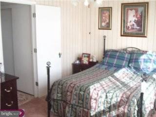 12206 Sweet Briar Road Philadelphia, PA 19154 - Photo 5 of 6