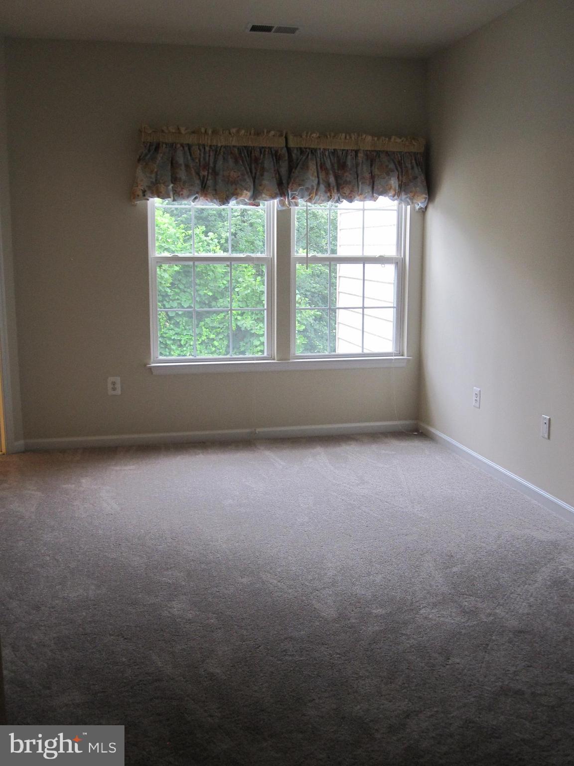 4140 River Forth Drive Fairfax, VA 22030 - Photo 17 of 32 Master Bedroom backs to trees