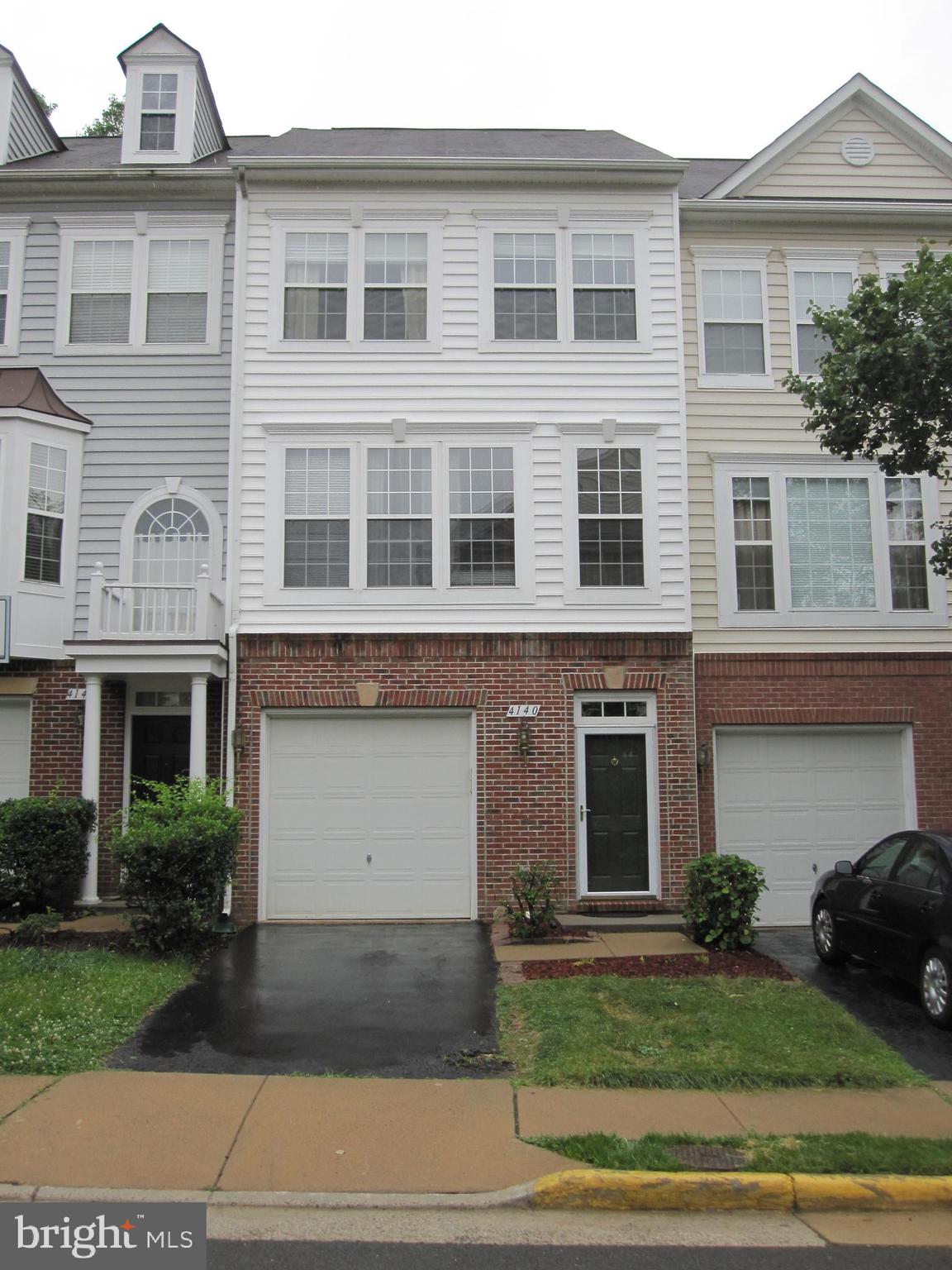 4140 River Forth Drive Fairfax, VA 22030 - Photo 3 of 32