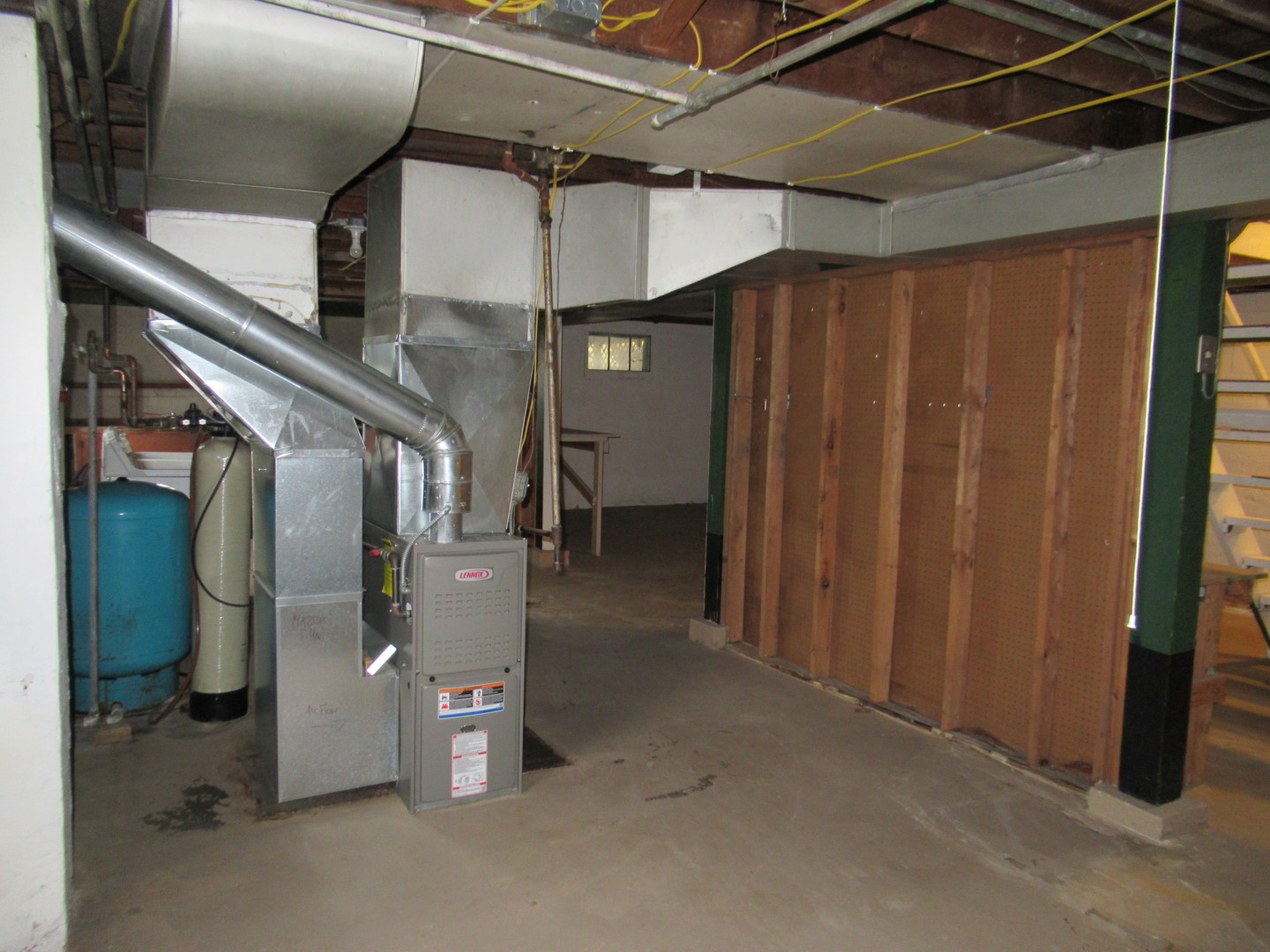6N284 Riverside Drive St. Charles, IL 60174 - Photo 15 of 26 a view of an empty room