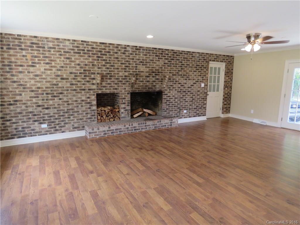 5959 Hindmon Road Fort Lawn, SC 29714 - Photo 16 of 24 Gallery Image 16