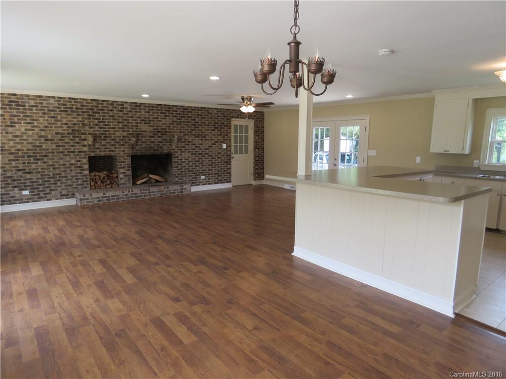 5959 Hindmon Road Fort Lawn, SC 29714 - Photo 17 of 24 Gallery Image 17