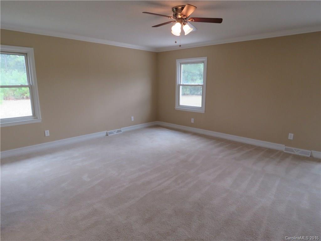5959 Hindmon Road Fort Lawn, SC 29714 - Photo 23 of 24 Gallery Image 23