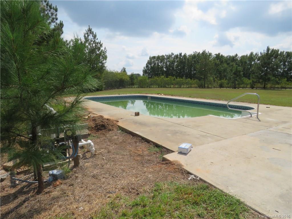 5959 Hindmon Road Fort Lawn, SC 29714 - Photo 7 of 24 Gallery Image 7