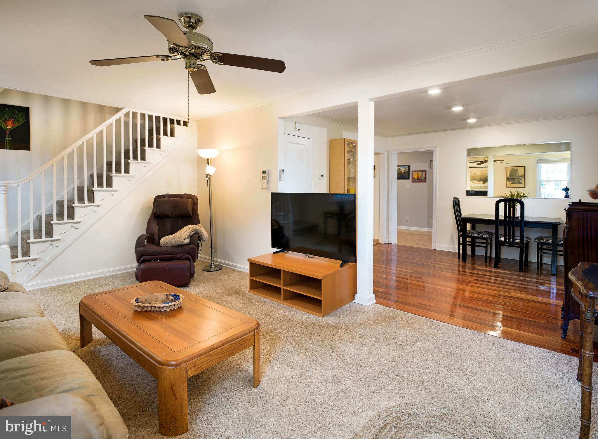 212 Canterbury Road Havertown, PA 19083 - Photo 4 of 21