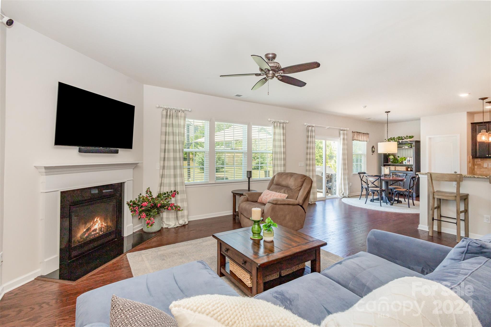 16017 Foreleigh Road Huntersville, NC 28078 - Photo 8 of 37 Gallery Image 8
