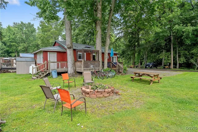 $1,349,000 | 412 21st Avenue, Vienna, NY 13308