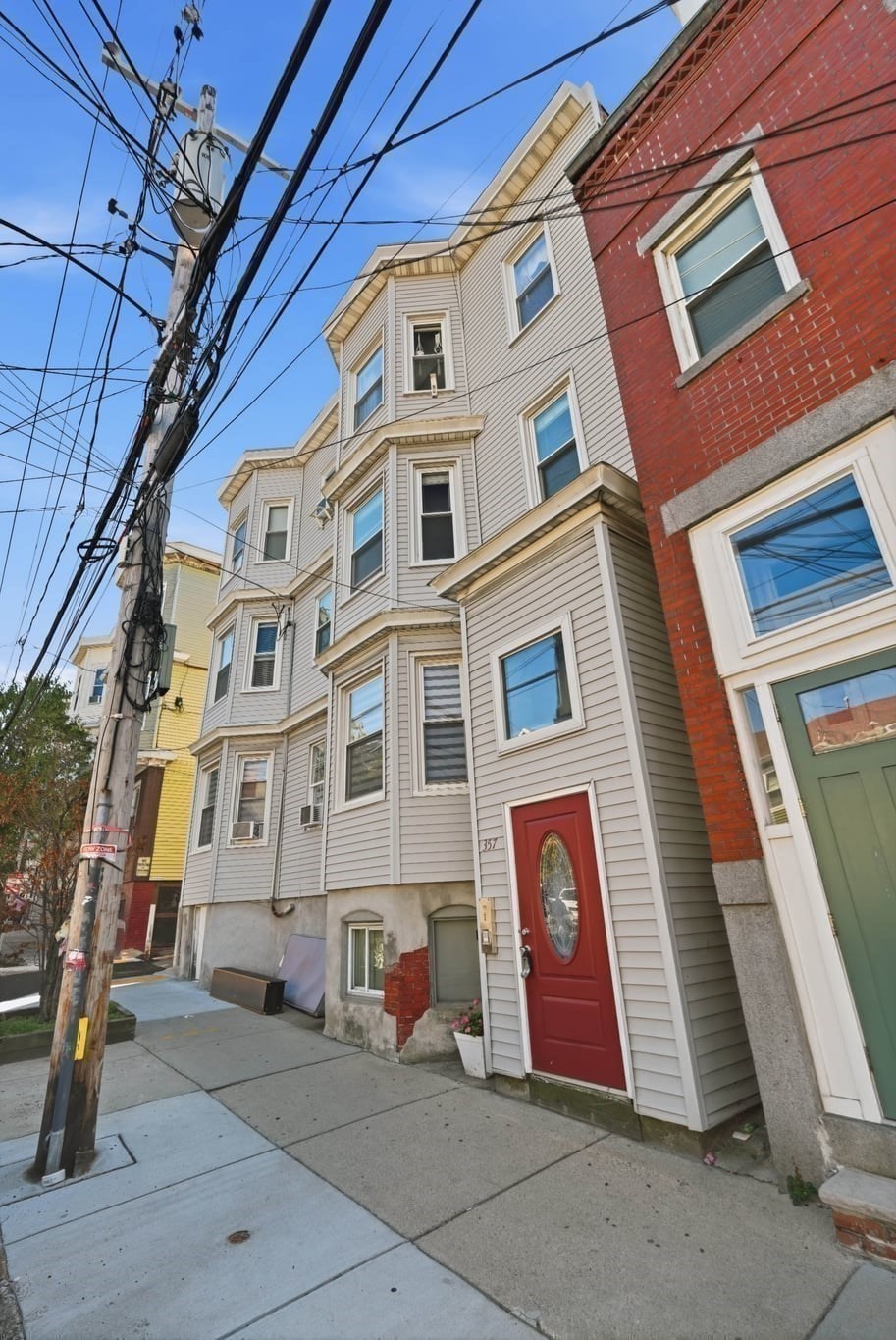 357 Sumner Street, Unit 2 Boston, MA 02128 - Photo 19 of 21 Gallery Image 19