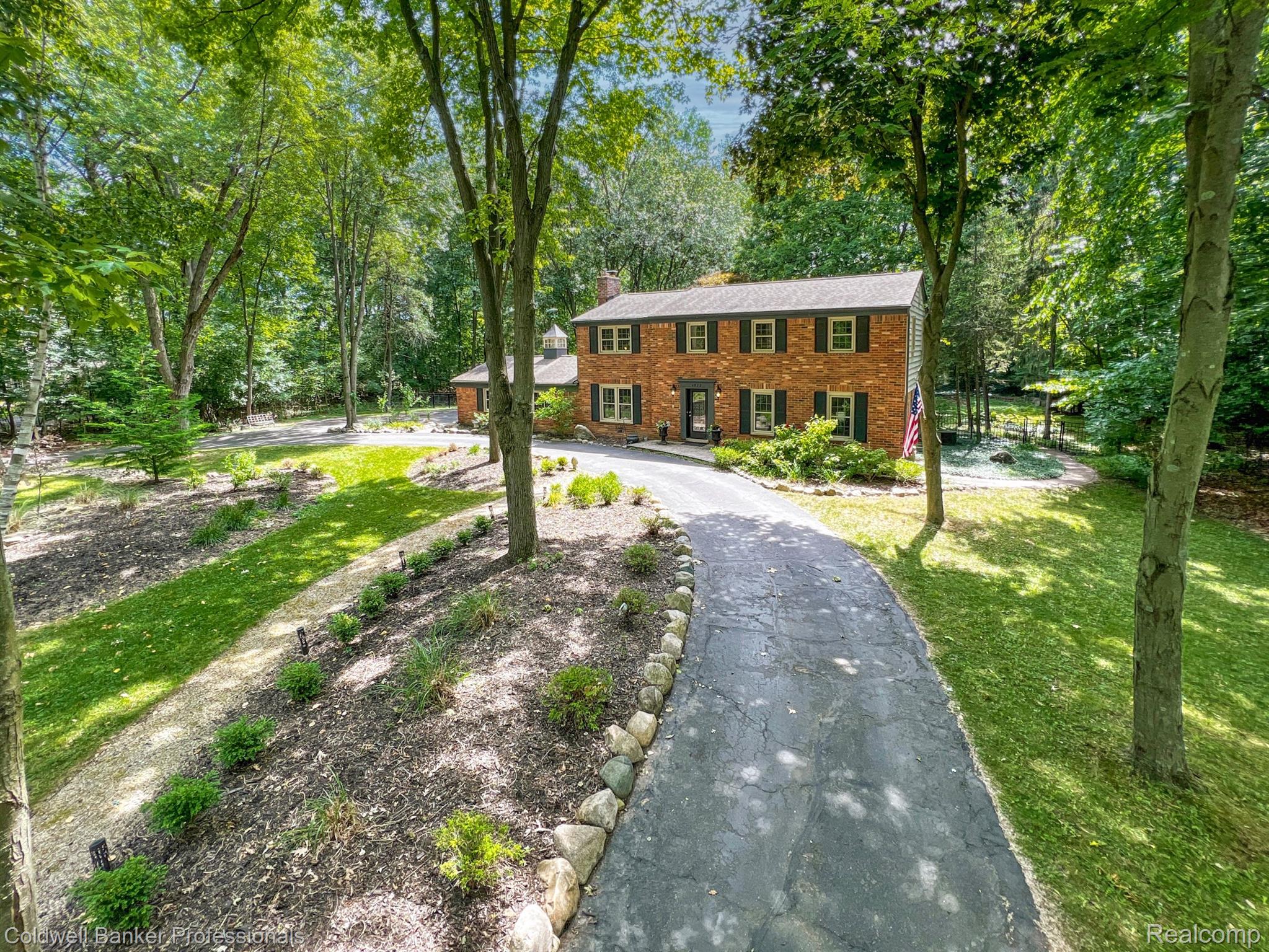 4972 Arrowhead Road West Bloomfield, MI 48323 - Photo 74 of 76 Gallery Image 74