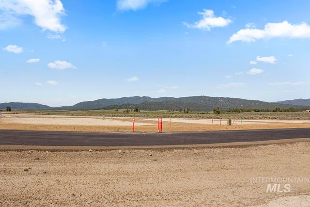 $160,000 | L4-b1 L4-b1 Lazy River Street, Cascade, ID 83611