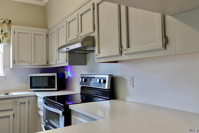 $160,000 | 4154 Jefferson Woods Drive, Baton Rouge, LA 70809