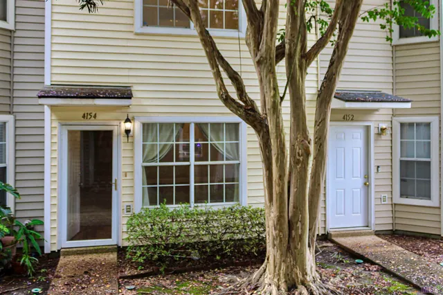 $160,000 | 4154 Jefferson Woods Drive, Baton Rouge, LA 70809