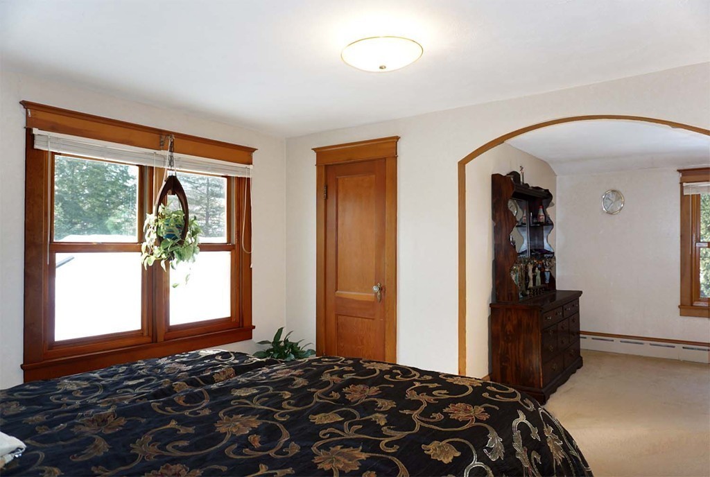 362 Montgomery Road Westfield, MA 01085 - Photo 17 of 30 Gallery Image 17