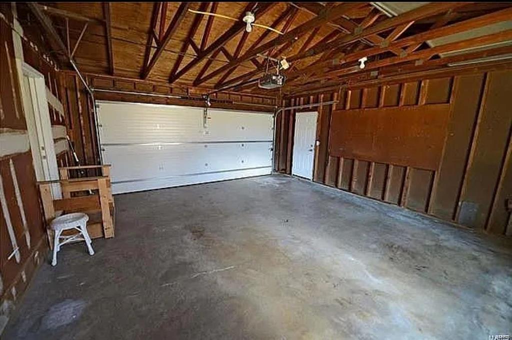 89 Burning Tree Drive Chesterfield, MO 63017 - Photo 18 of 23