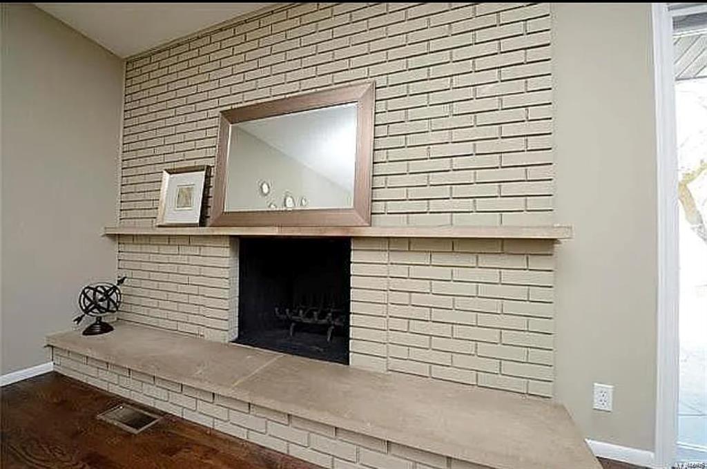 89 Burning Tree Drive Chesterfield, MO 63017 - Photo 4 of 23